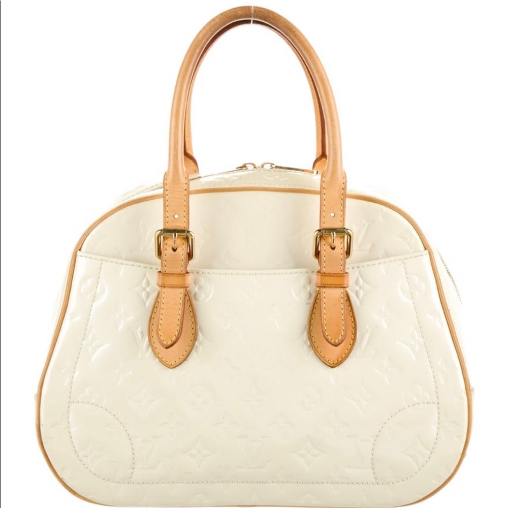 New LOUIS VUITTON EMBOSSED MONOGRAM VERNIS SUMMIT DRIVE IVORY TOTE , msrp $1,600